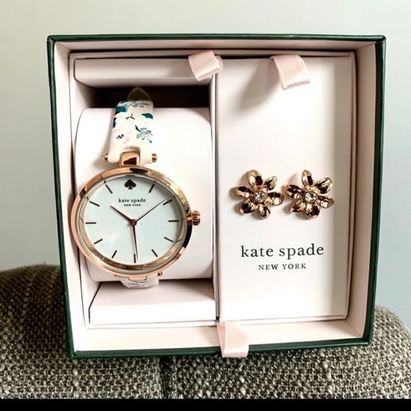 kate spade Accessories - NWT Kate Spade rosegold tone watch earring set